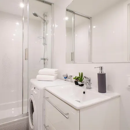 Daire Lumina 2-level Near Fabryczna *